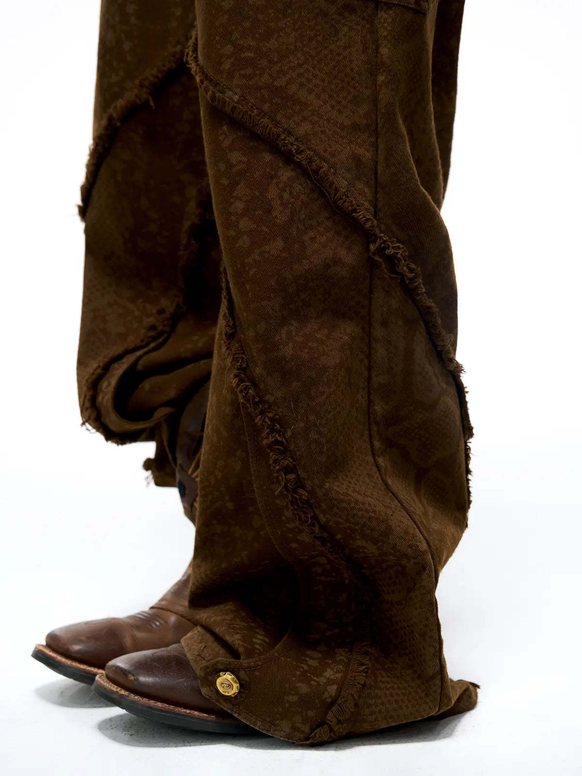 Personsoul Brown Snake Print Denim Jeans-IYAMIUIO