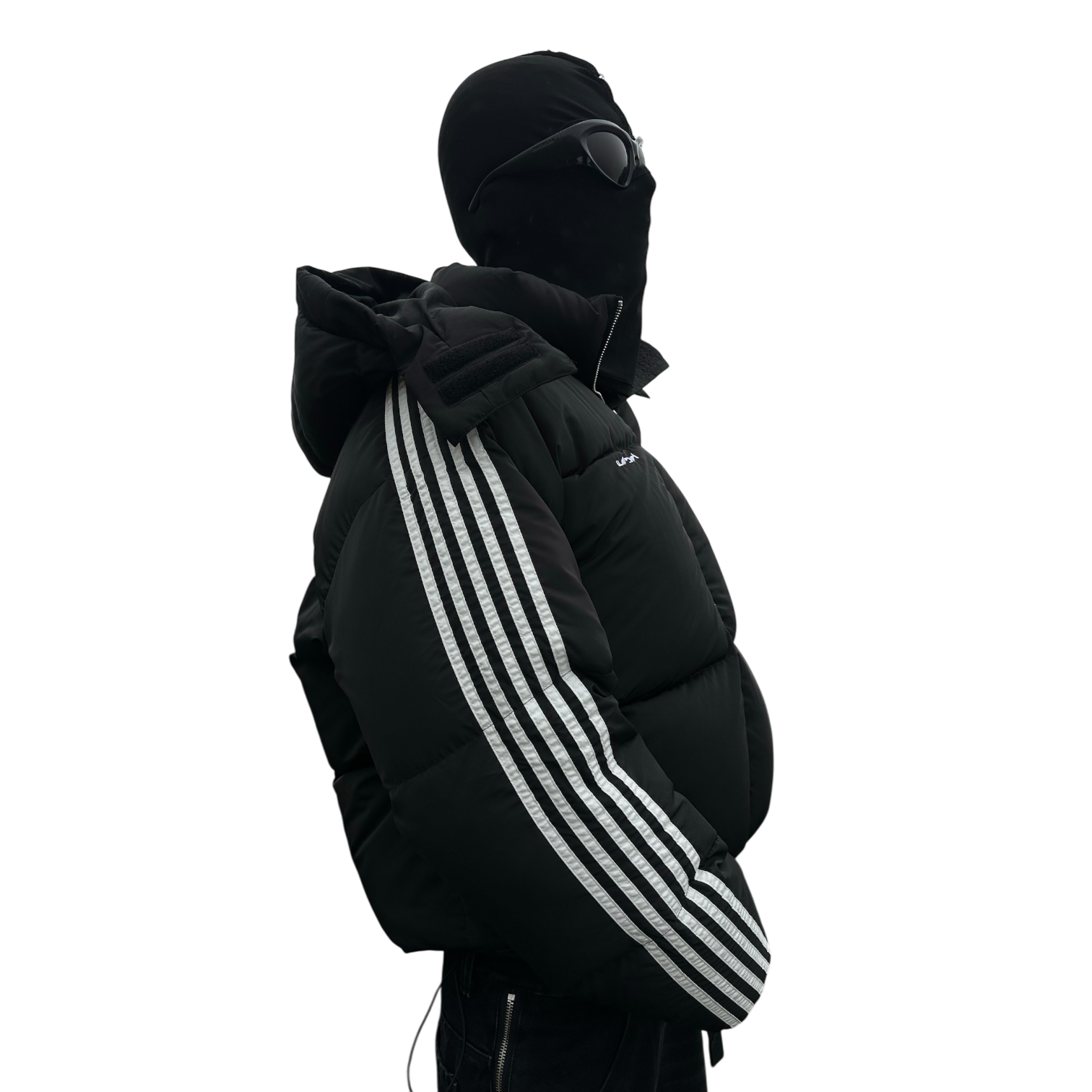 TRACK PUFFA (BLACK)-IYAMIUIO