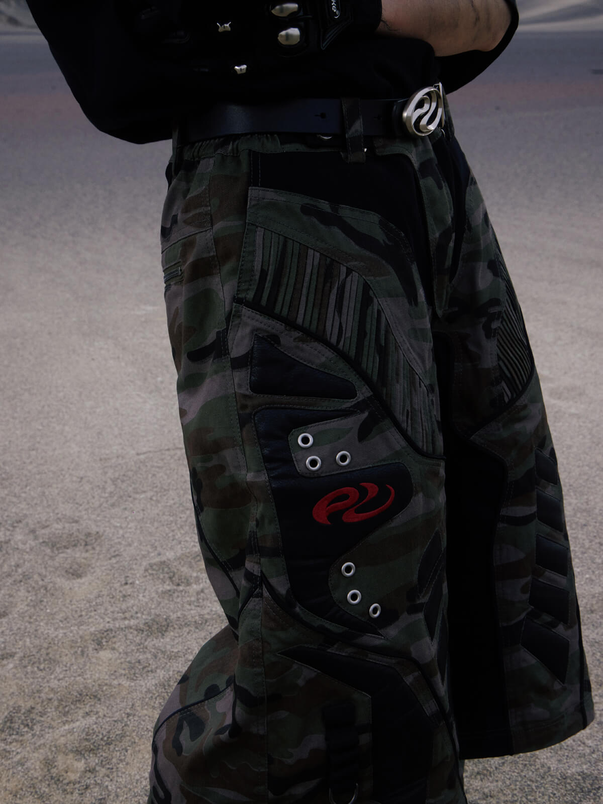 Personsoul Racing Camo Cargo Jorts-IYAMIUIO