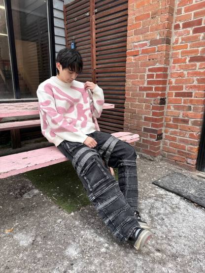 "WHY ME?" Knit-IYAMIUIO