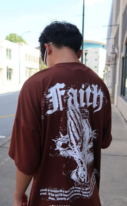 FAITH TEE (BROWN)-IYAMIUIO