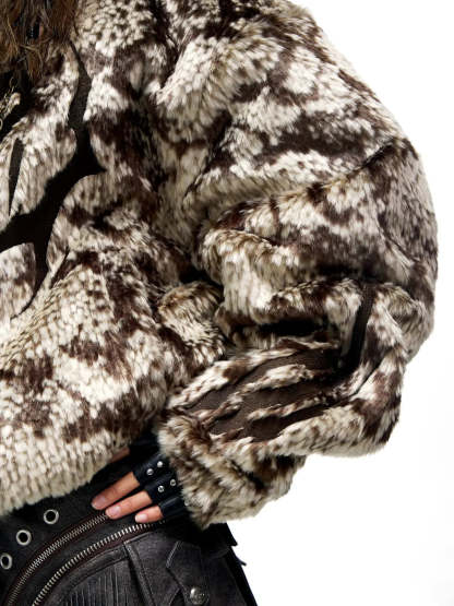 Personsoul Snake Print Faux Fur Jacket-IYAMIUIO