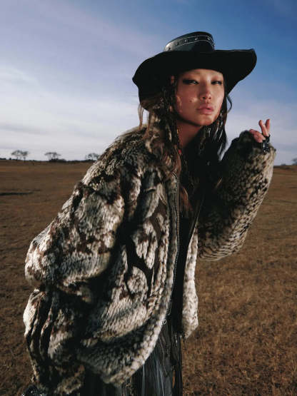 Personsoul Snake Print Faux Fur Jacket-IYAMIUIO