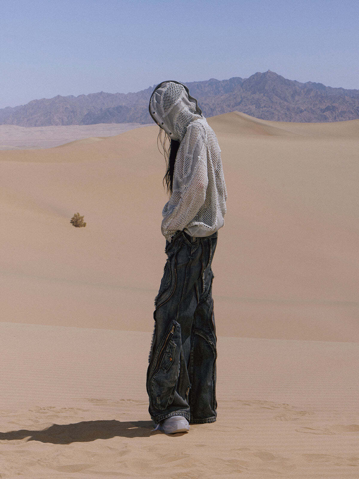 Personsoul Split Mesh Hooded Long Sleeves Top-IYAMIUIO