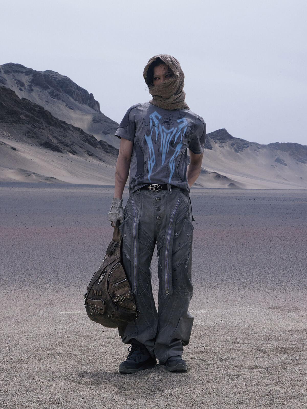 Personsoul Split Deconstructed Gray Cargo Pants-IYAMIUIO