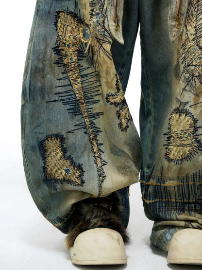 Personsoul Stain Embroidery Scimitar Jeans-IYAMIUIO