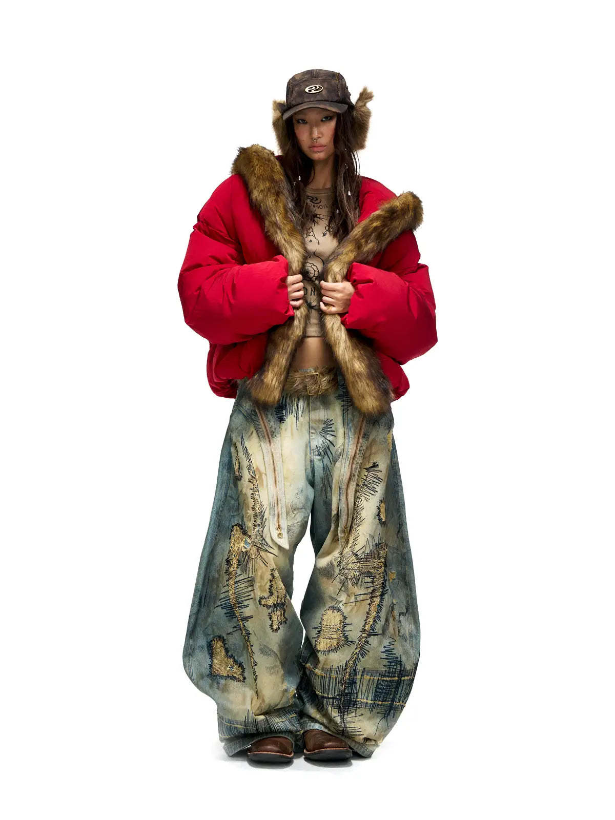 Personsoul Stain Embroidery Scimitar Jeans-IYAMIUIO