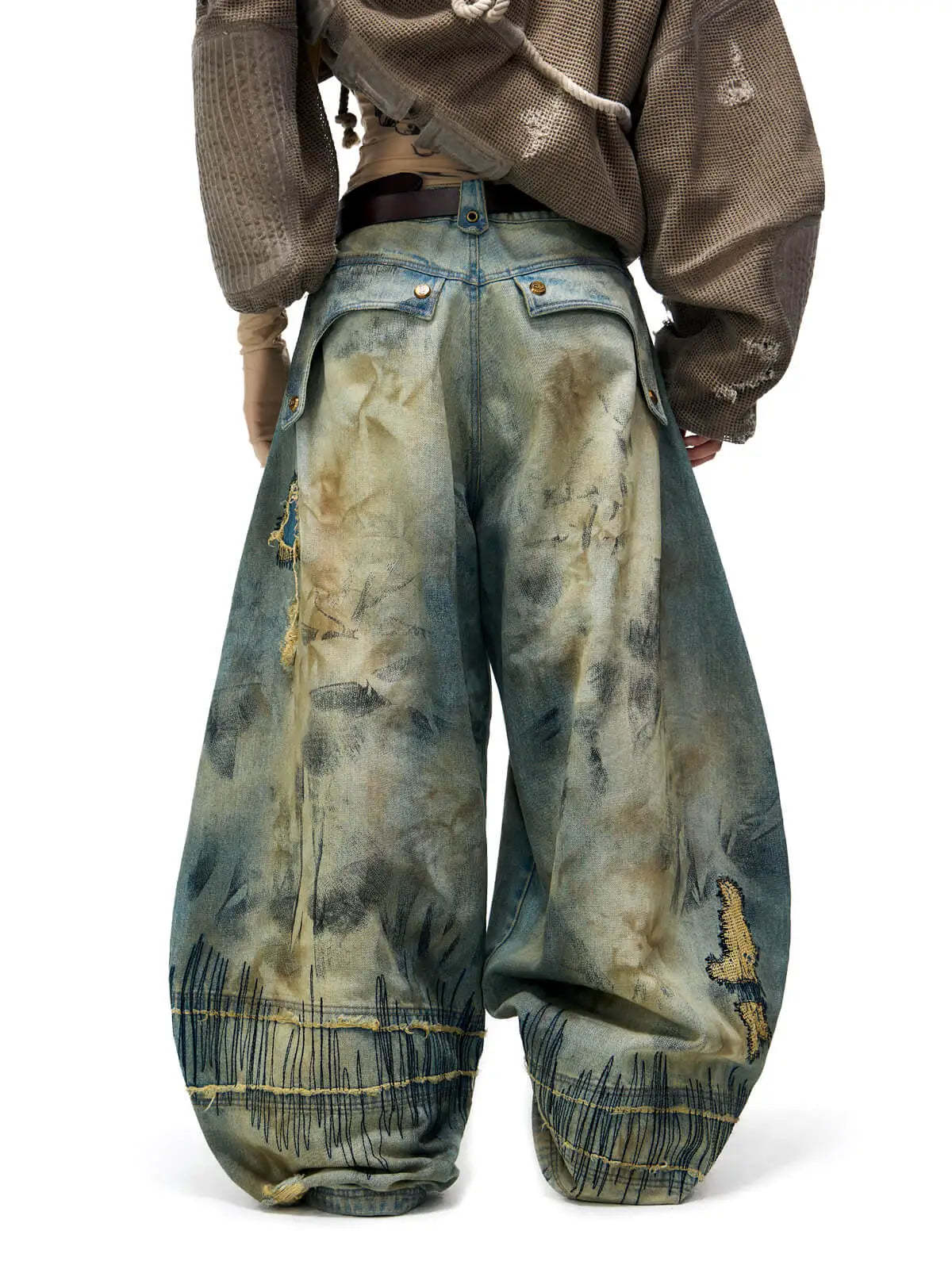 Personsoul Stain Embroidery Scimitar Jeans-IYAMIUIO