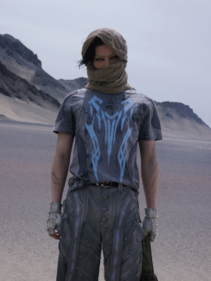 Personsoul Dirty Slim Fit T-Shirt-IYAMIUIO