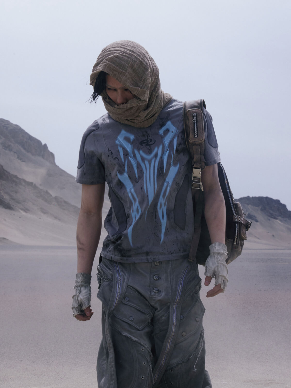 Personsoul Dirty Slim Fit T-Shirt-IYAMIUIO