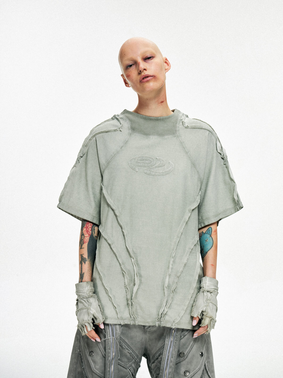 Personsoul Desert Distressed Grey T-shirt-IYAMIUIO
