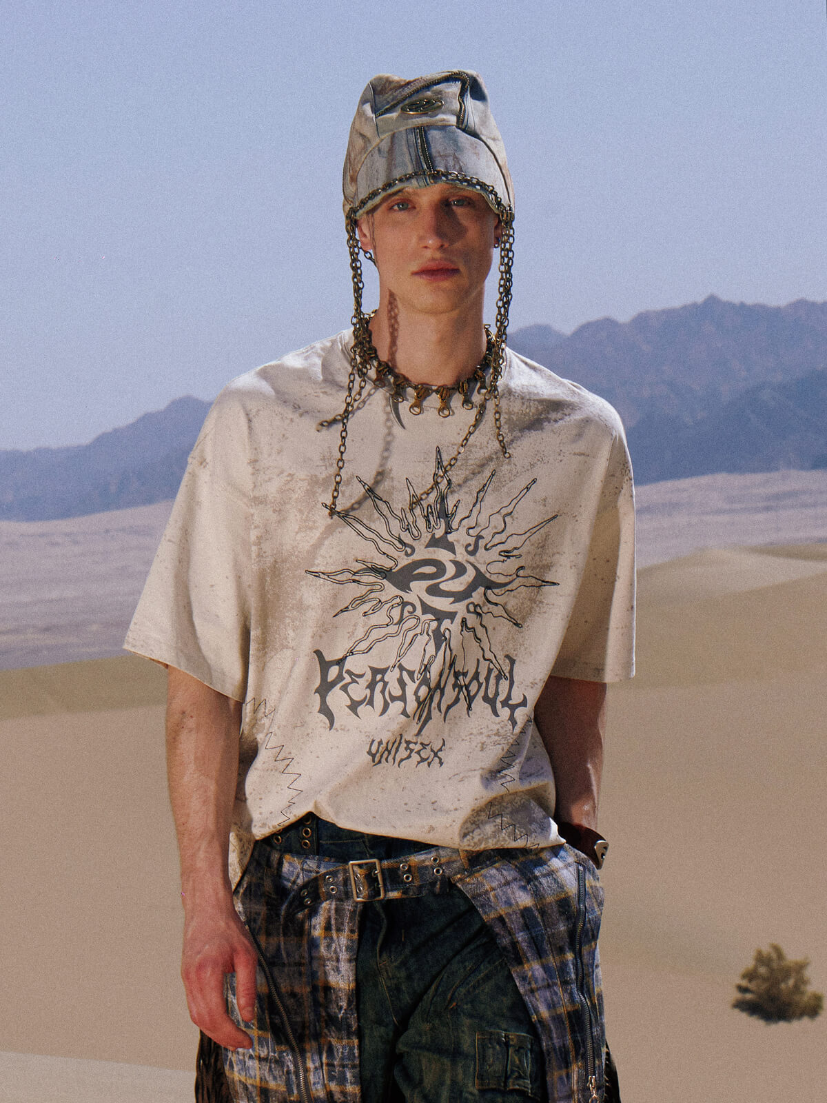 Personsoul Desert Sun Mystical Graphic T-shirt-IYAMIUIO