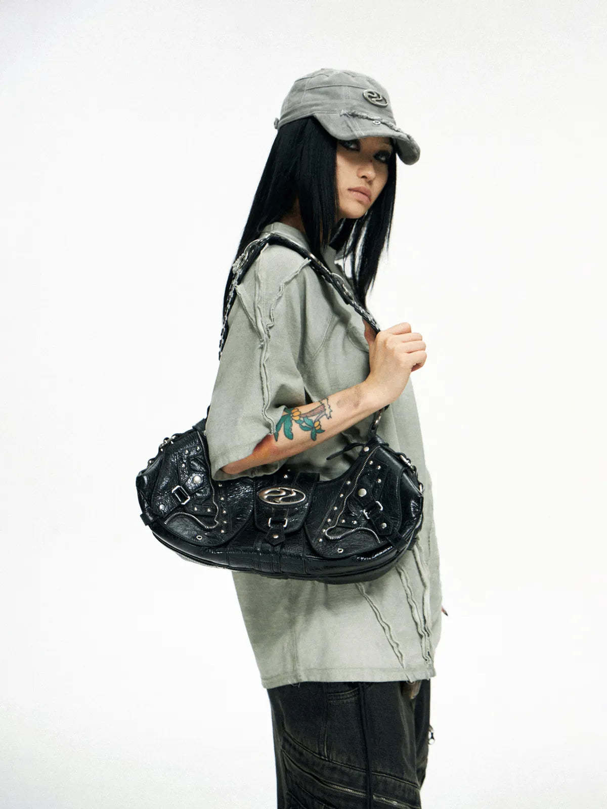 Personsoul Techwear Metal Leather Shoulder Bag-IYAMIUIO