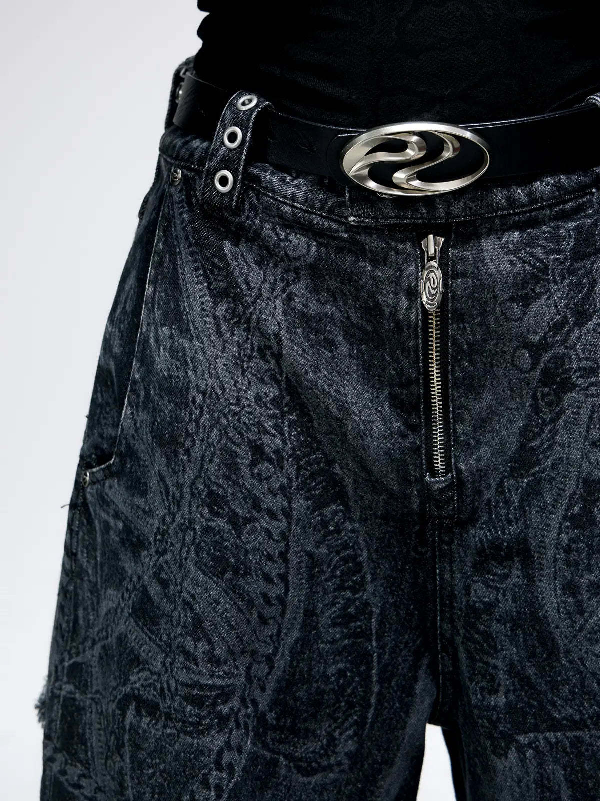 Personsoul Textured Black Print Ripped Jeans-IYAMIUIO