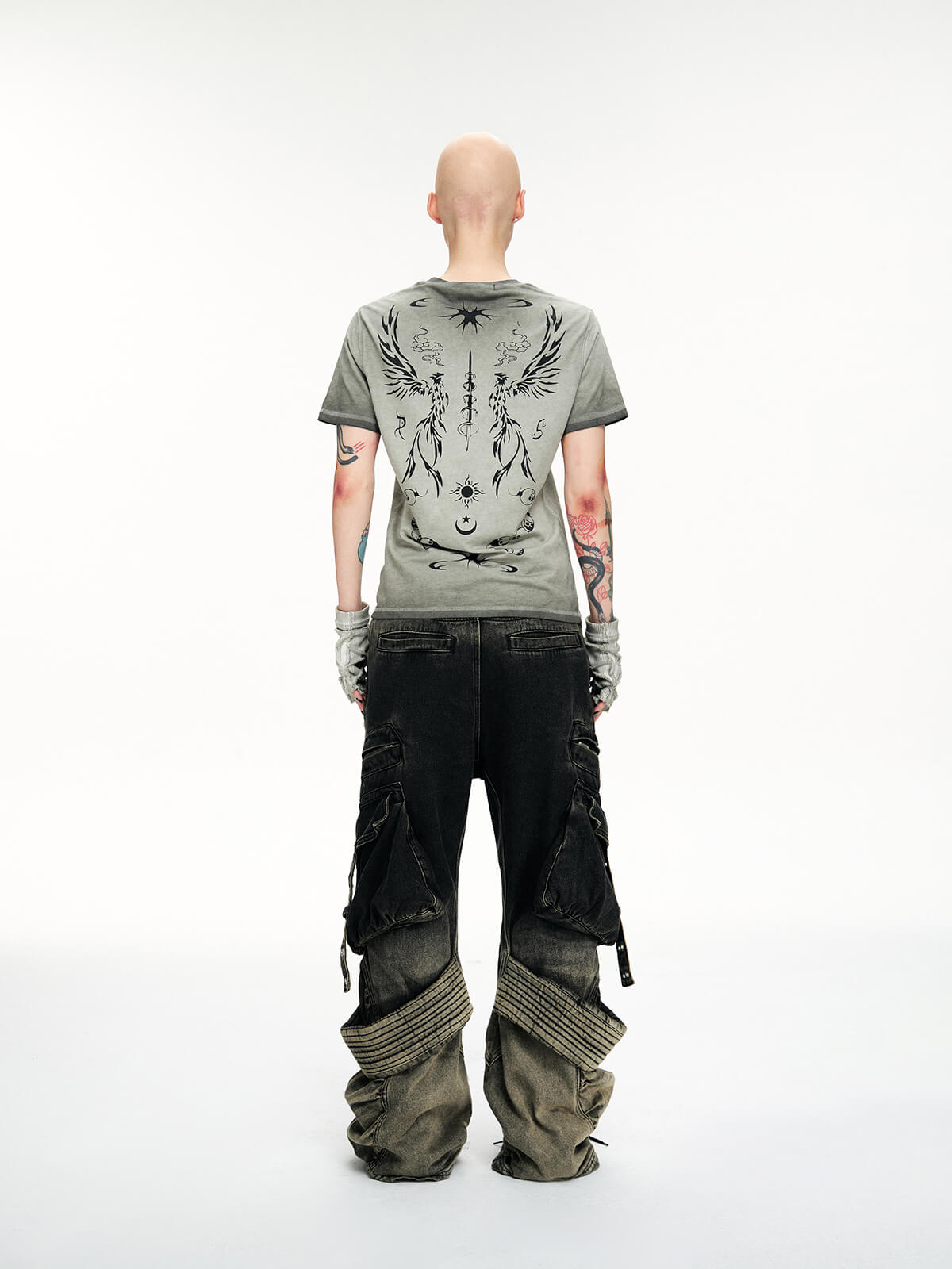 Personsoul Totem Slim Fit T-shirt-IYAMIUIO