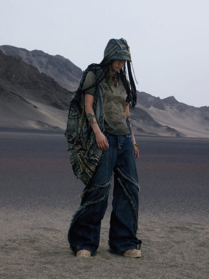 Personsoul Totem Slim Fit T-shirt-IYAMIUIO