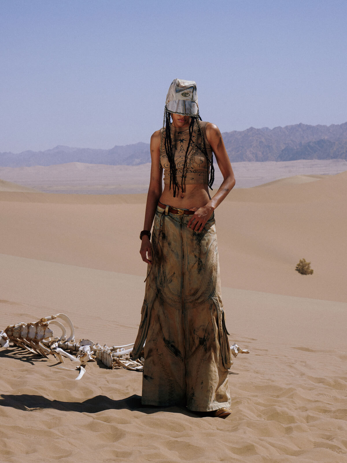 Personsoul Totem-Inspired Cropped Tank Top-IYAMIUIO