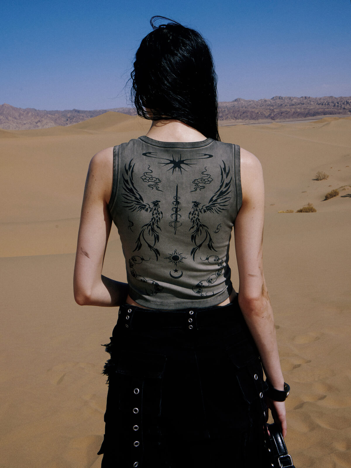 Personsoul Totem-Inspired Cropped Tank Top-IYAMIUIO