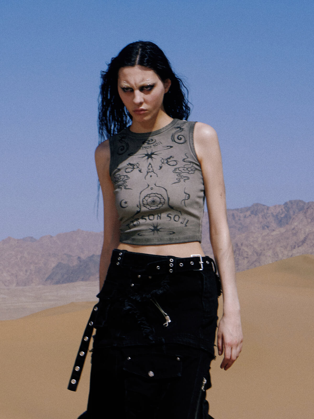 Personsoul Totem-Inspired Cropped Tank Top-IYAMIUIO