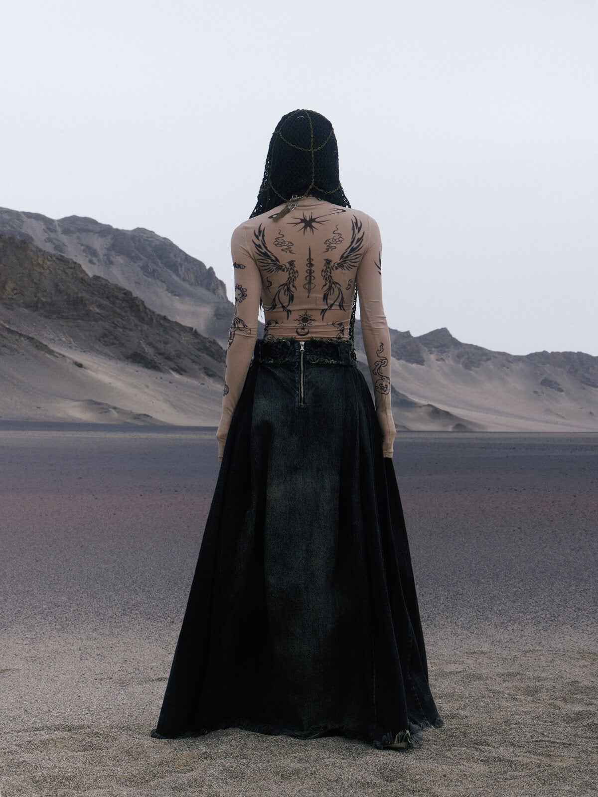 Personsoul Desert Totem-Inspired Skin Highneck Top-IYAMIUIO