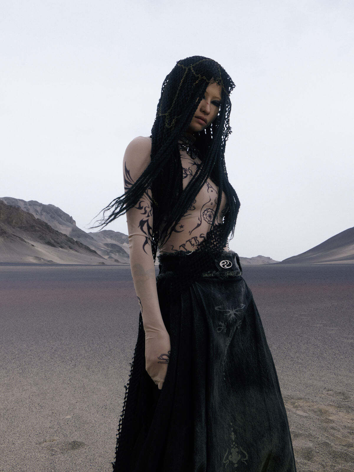 Personsoul Desert Totem-Inspired Skin Highneck Top-IYAMIUIO