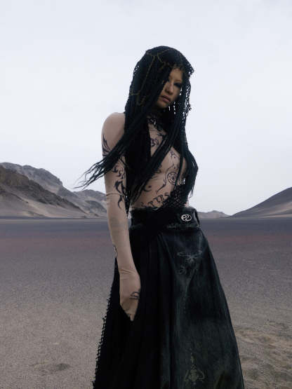 Personsoul Desert Totem-Inspired Skin Highneck Top-IYAMIUIO