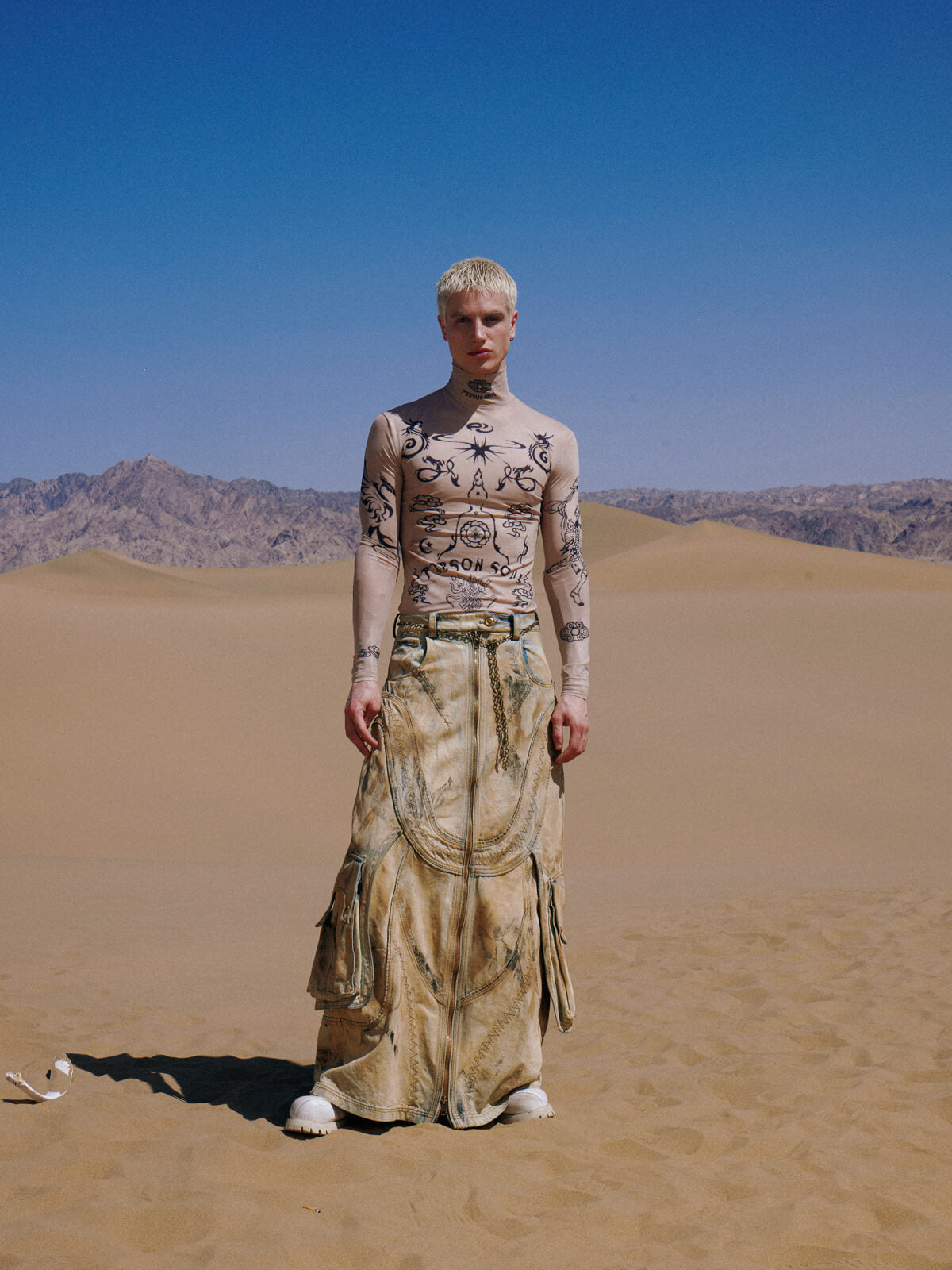 Personsoul Desert Totem-Inspired Skin Highneck Top-IYAMIUIO