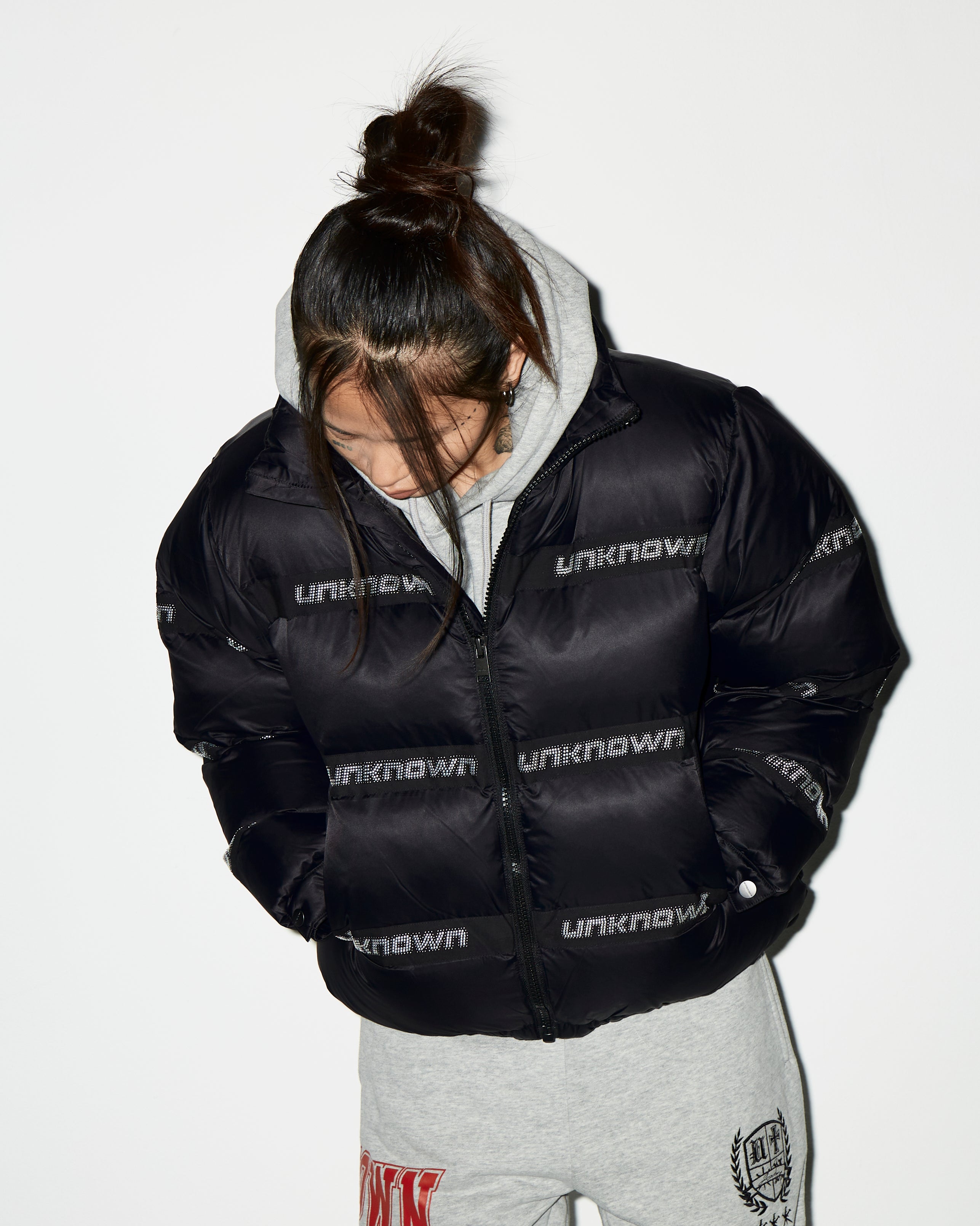 STUDDED PUFFER-IYAMIUIO