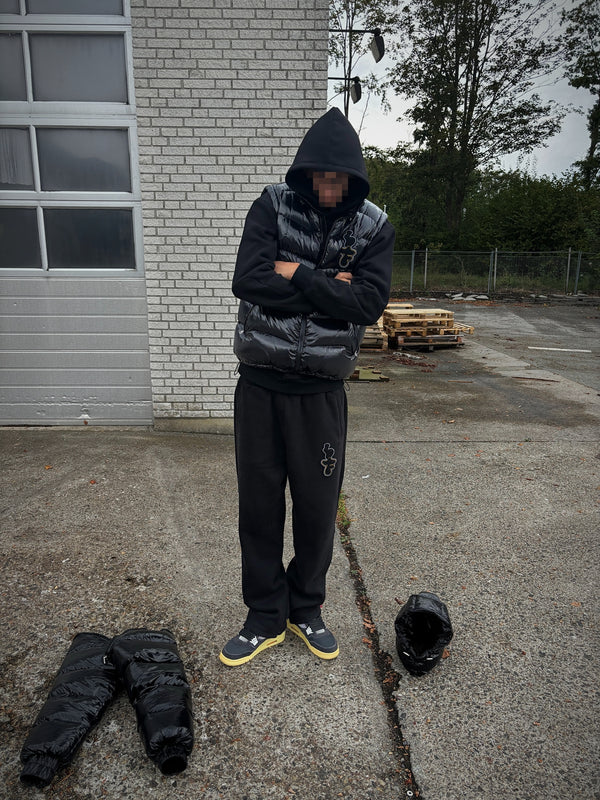 TRIPLE BLACK V2 PUFFA-IYAMIUIO