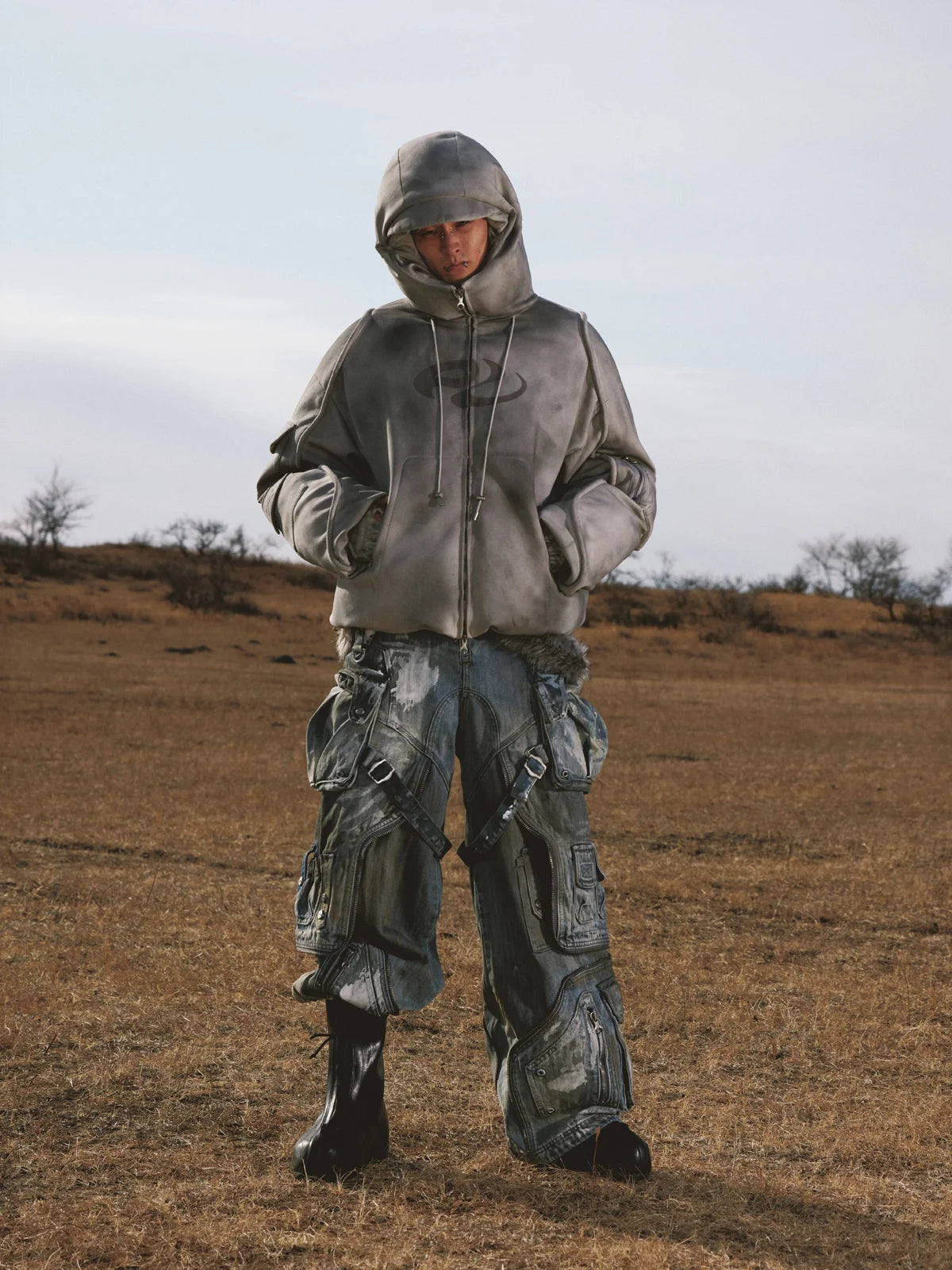 Personsoul White Stain Graffiti Cargo Pants-IYAMIUIO