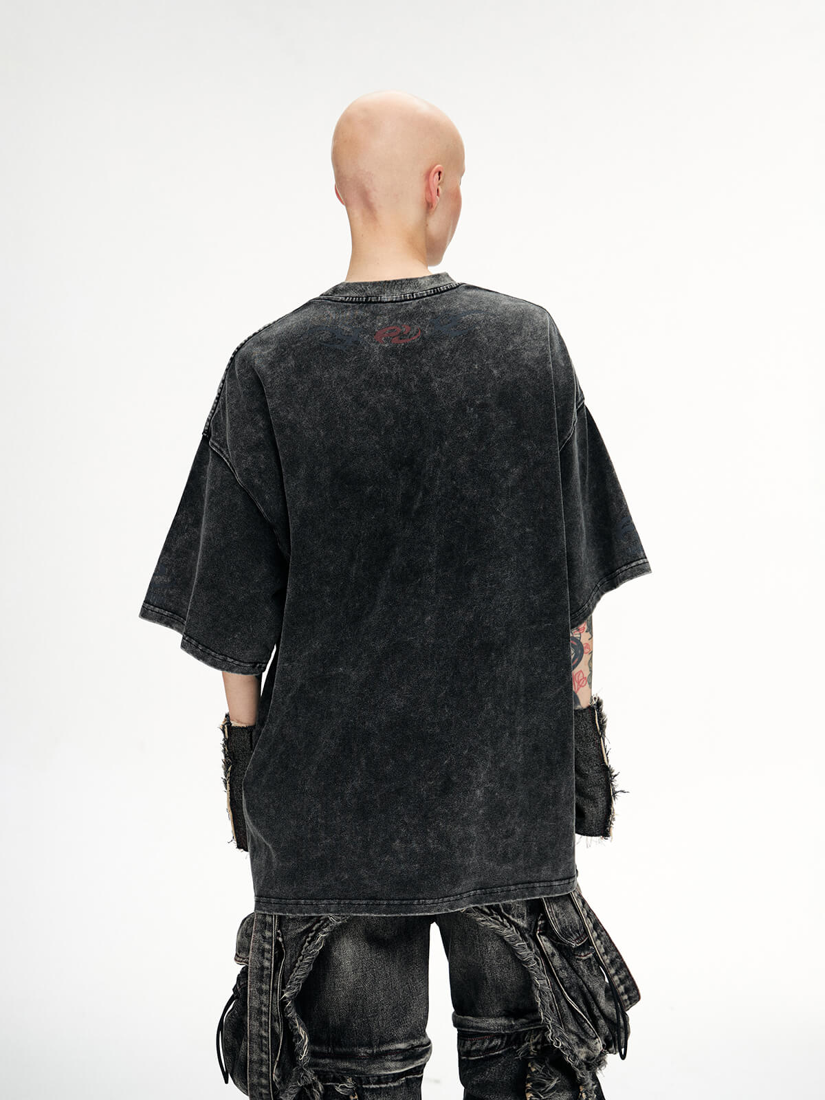 Personsoul Basic Logo Washed Oversized T-Shirt-IYAMIUIO