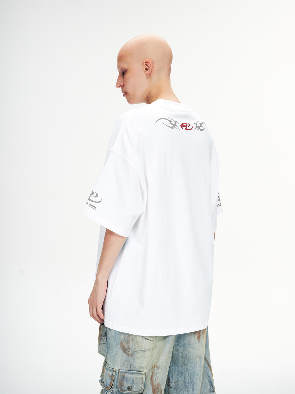 Personsoul Basic Logo Washed Oversized T-Shirt-IYAMIUIO