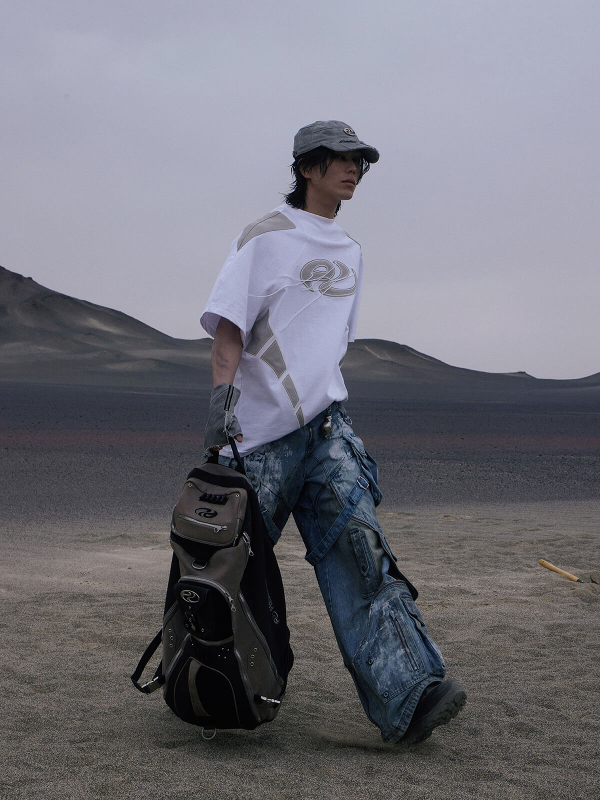 Personsoul Logo With Tassel Oversized T-Shirt-IYAMIUIO