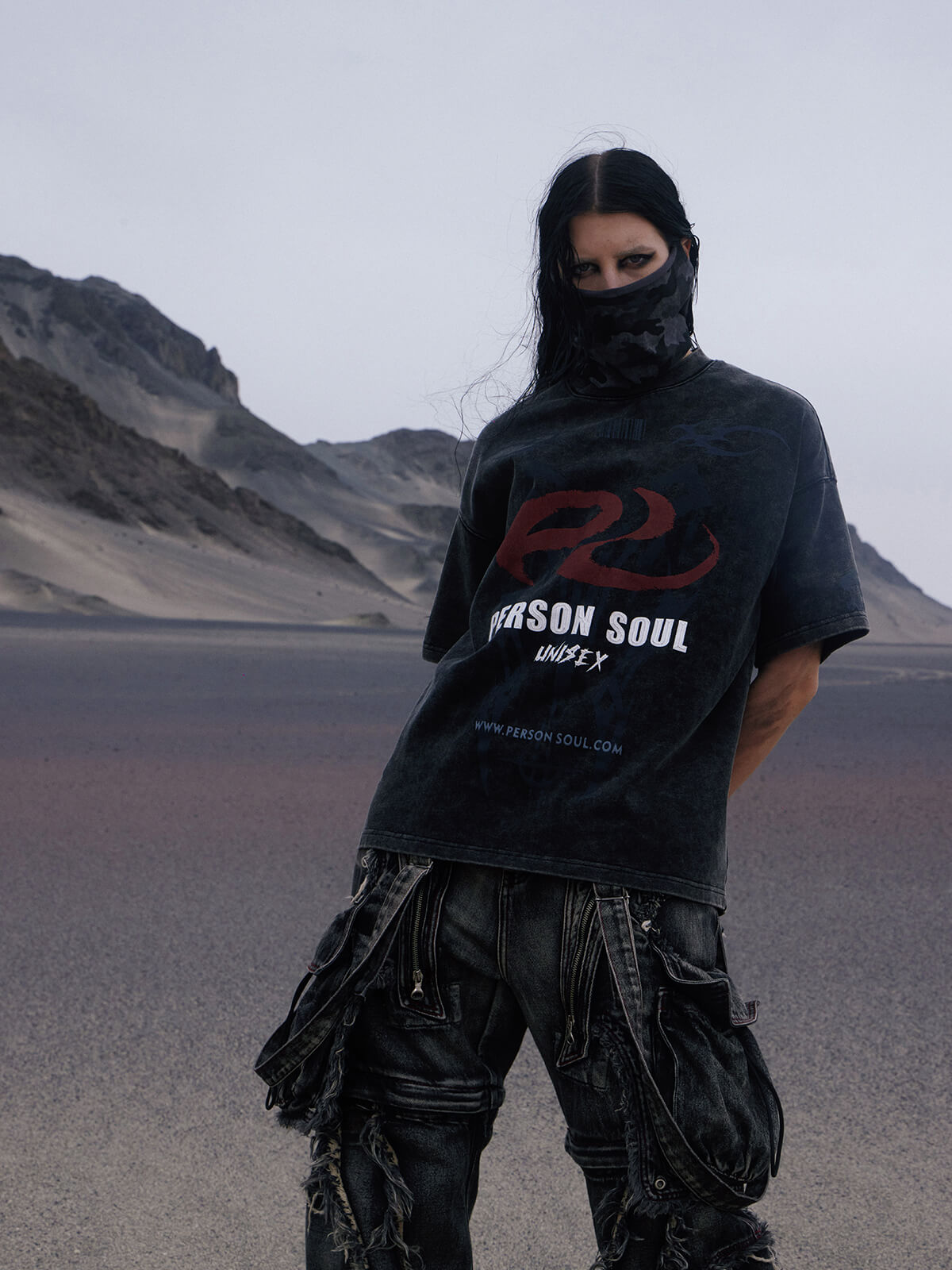 Personsoul Basic Logo Washed Oversized T-Shirt-IYAMIUIO