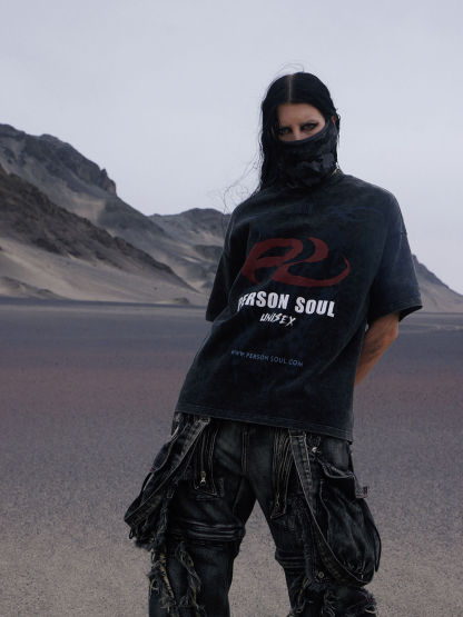 Personsoul Basic Logo Washed Oversized T-Shirt-IYAMIUIO