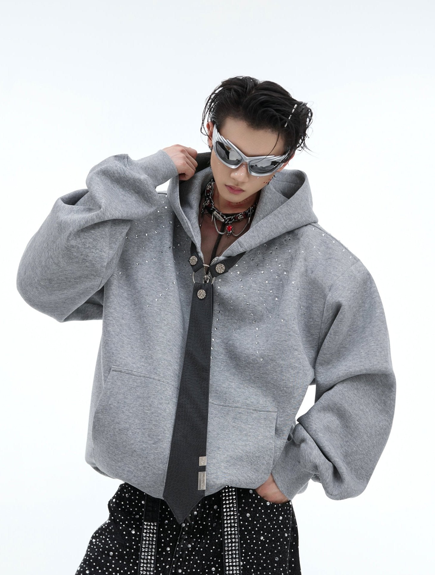 【24s Oct.】Rhinestone Detachable Tie Design Hoodie-IYAMIUIO