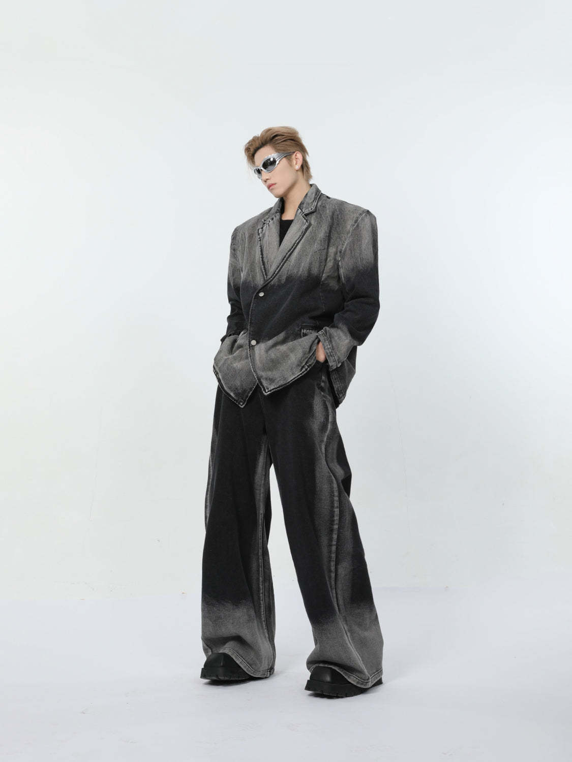 【24s March.】Black and Gray Gradient Distressed Denim Suit-IYAMIUIO