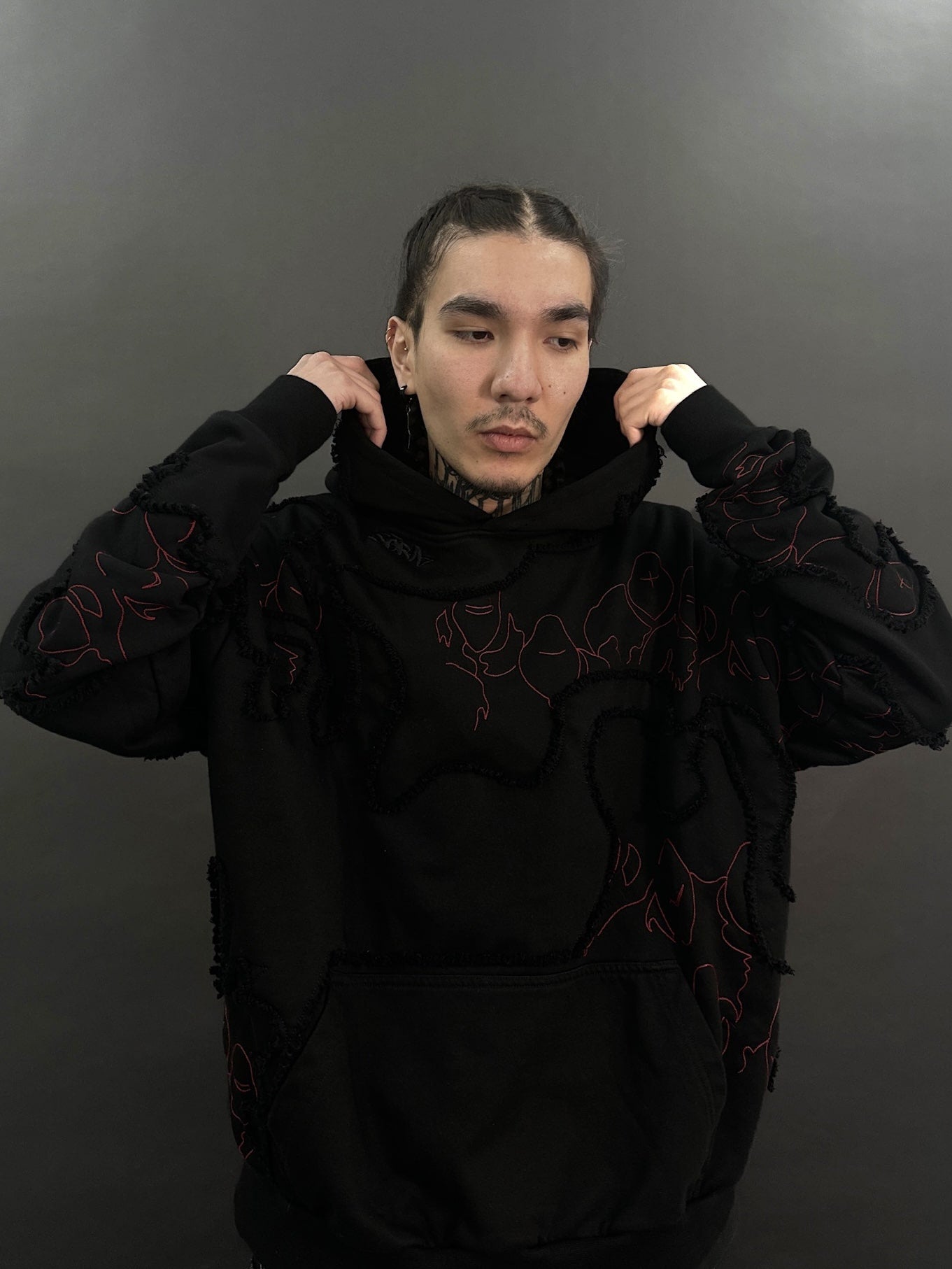 "LEVEL UP" Hoodie Black-IYAMIUIO