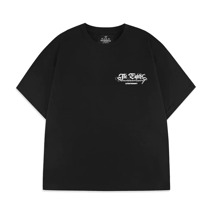 BLACK 8 YEAR TEE-IYAMIUIO
