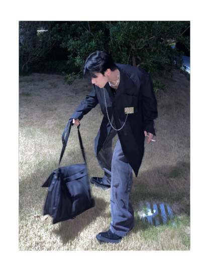 Men's Fashionable Long Sleeve White Shirt-IYAMIUIO