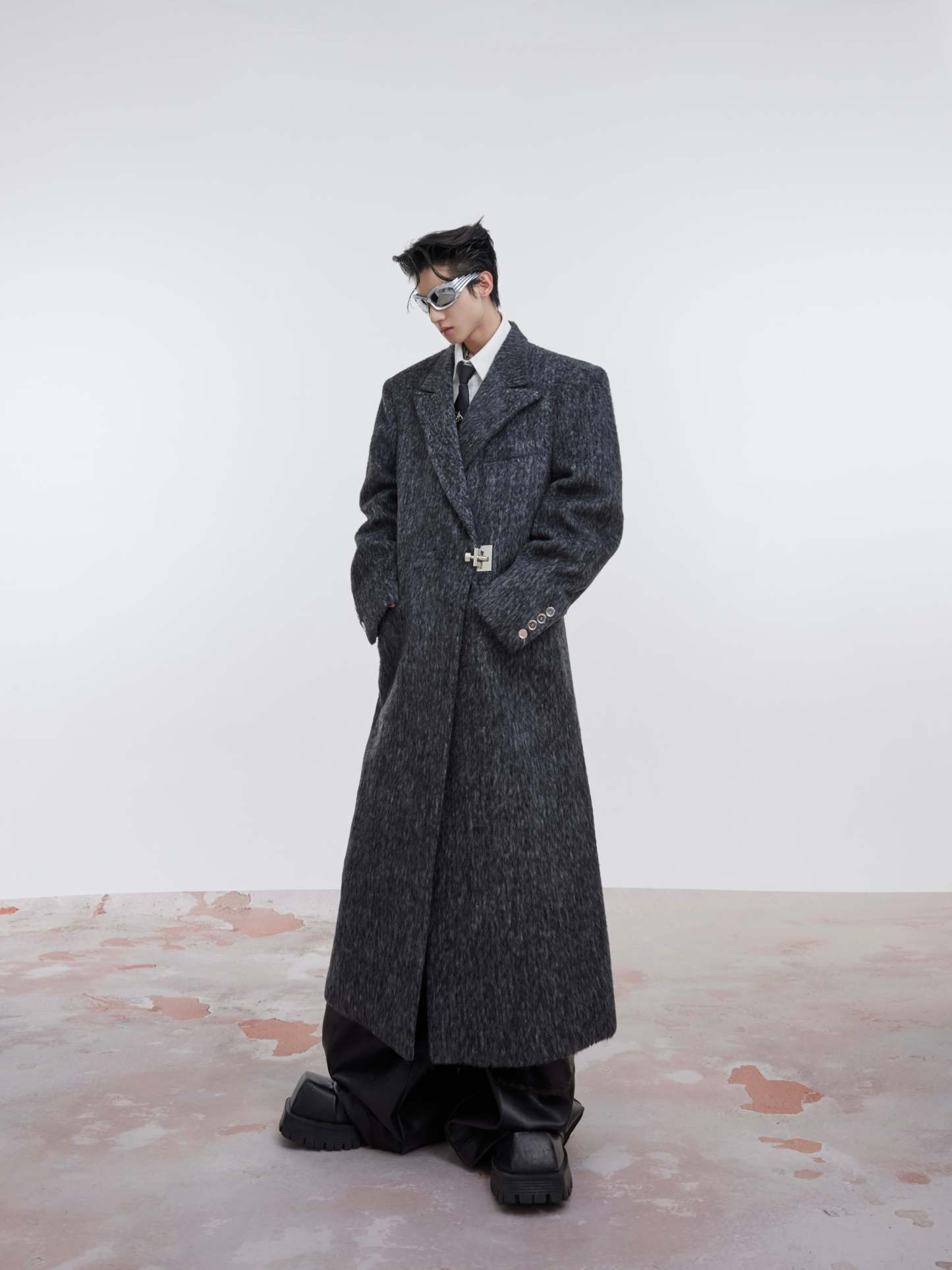 【23s October.】Oversized Shoulder-padded Wool Coat-IYAMIUIO