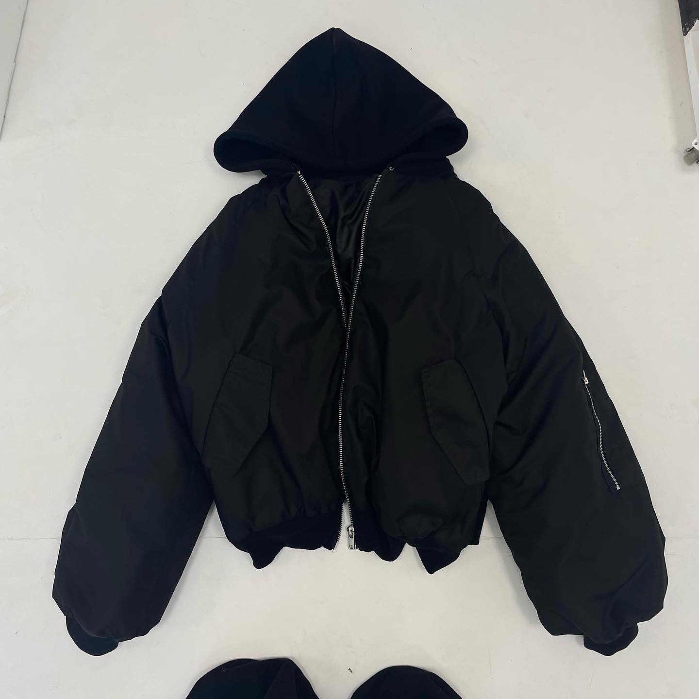 Detachable Hood Bomber Jacket-IYAMIUIO