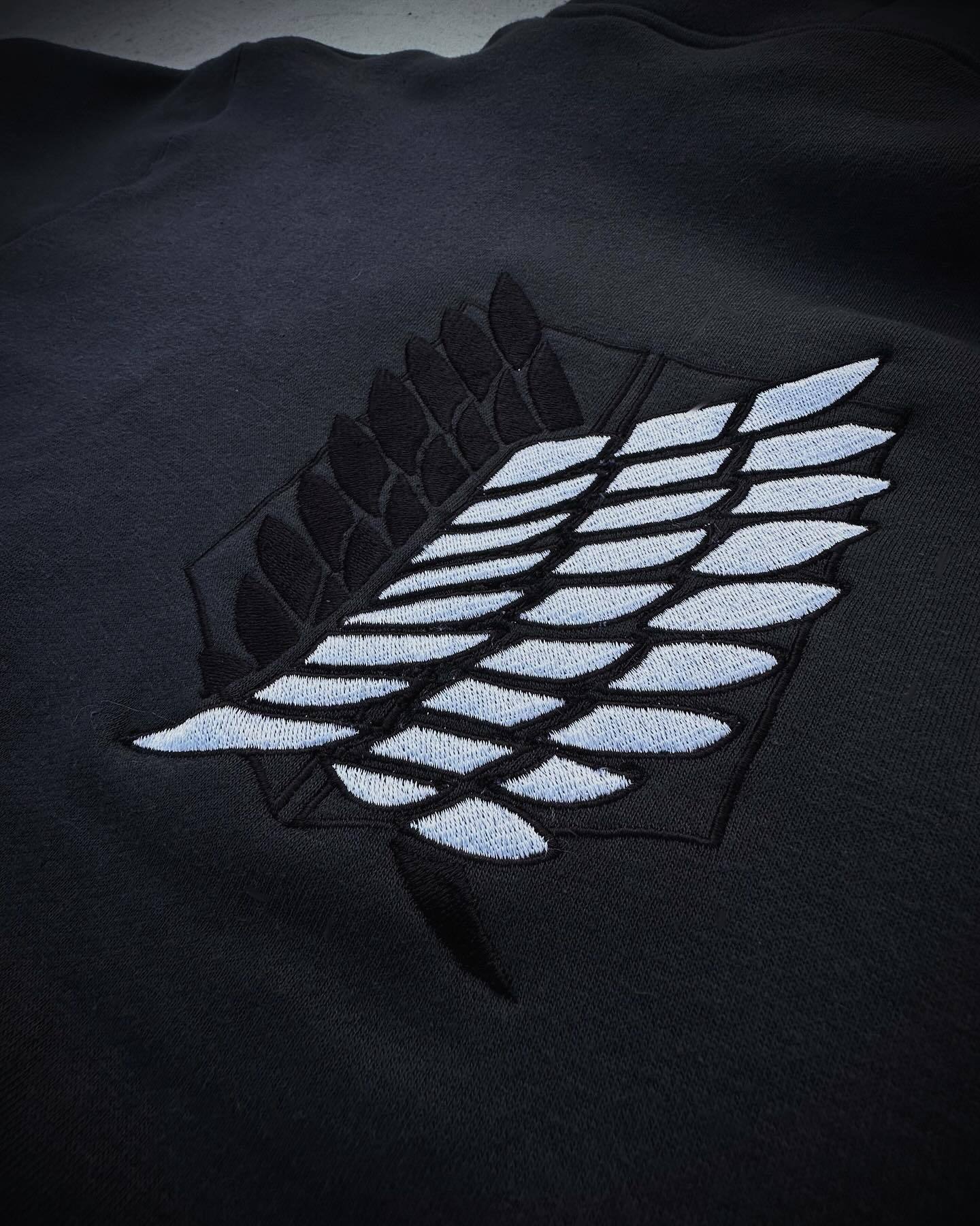 AOT-Embroidered Hoodie-IYAMIUIO