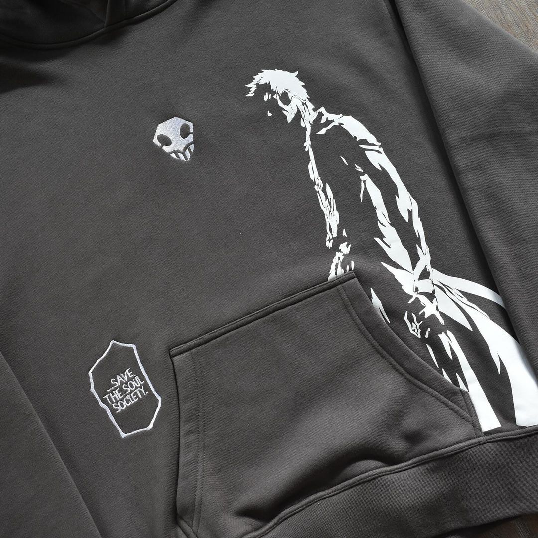 lchigo Hoodie-Bleac.h-IYAMIUIO