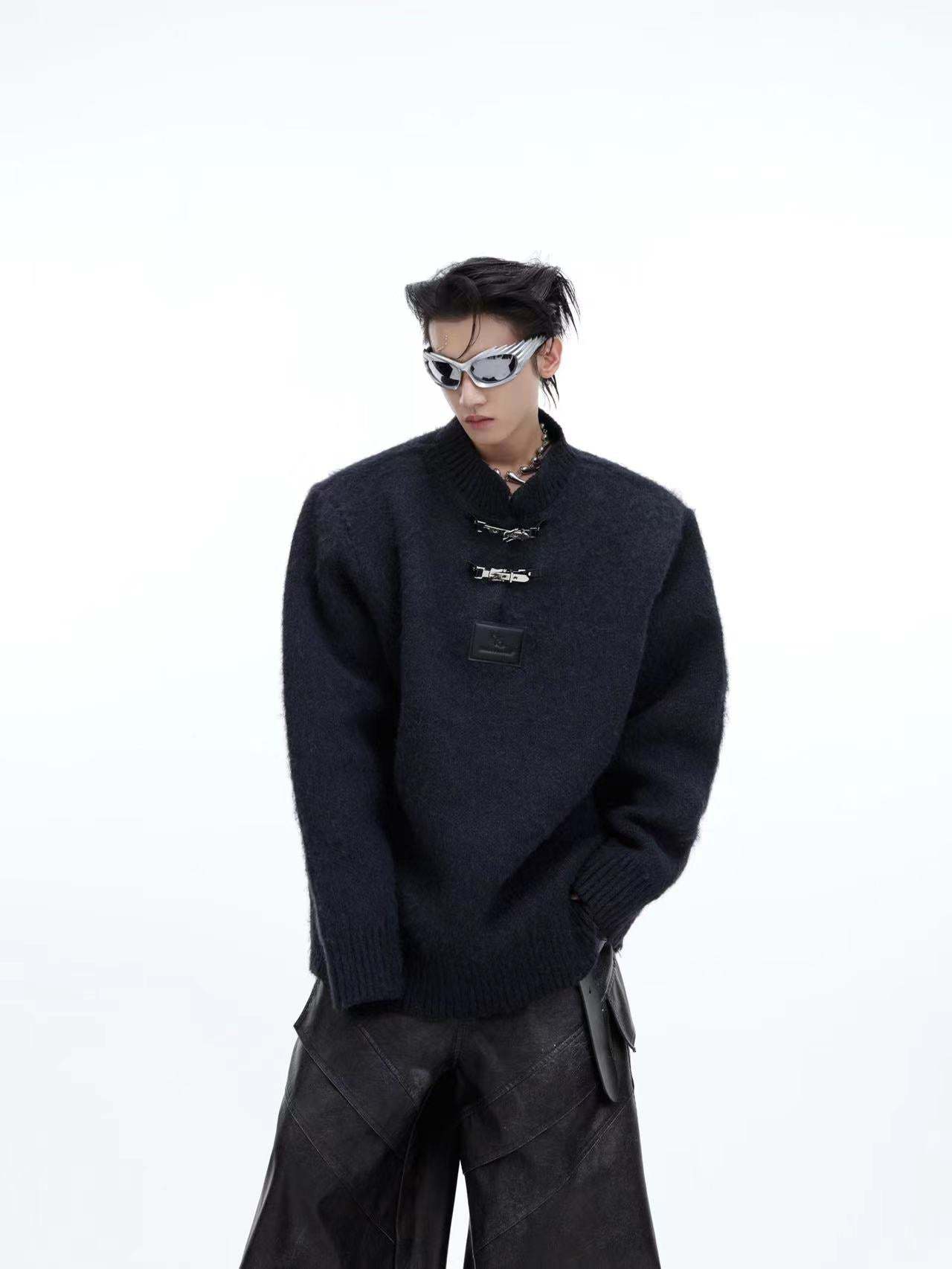 【24s January.】Round Neck Metal Buckle Thickened Sweater-IYAMIUIO