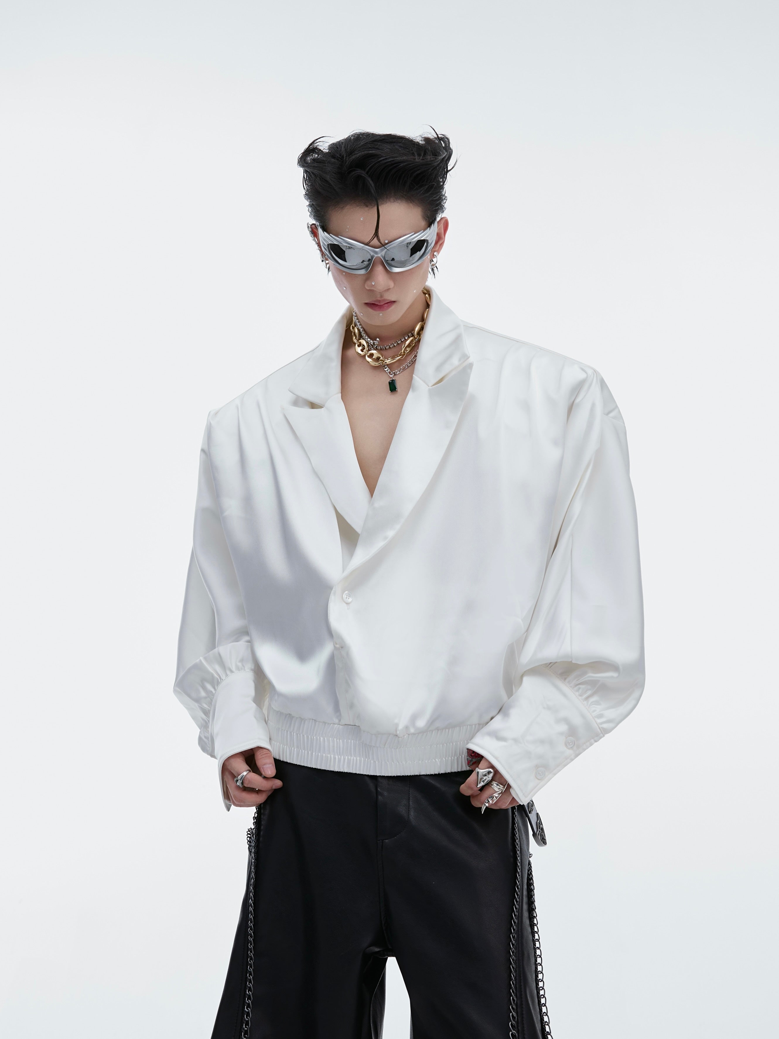 【24s Aug.】Glossy Large V-neck High-end Luxurious Shirt-IYAMIUIO