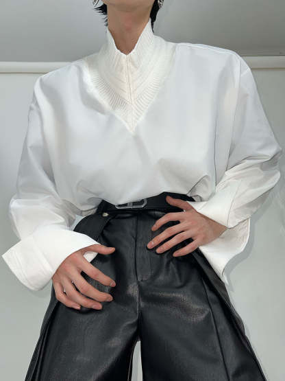 V-shaped Shirt-IYAMIUIO