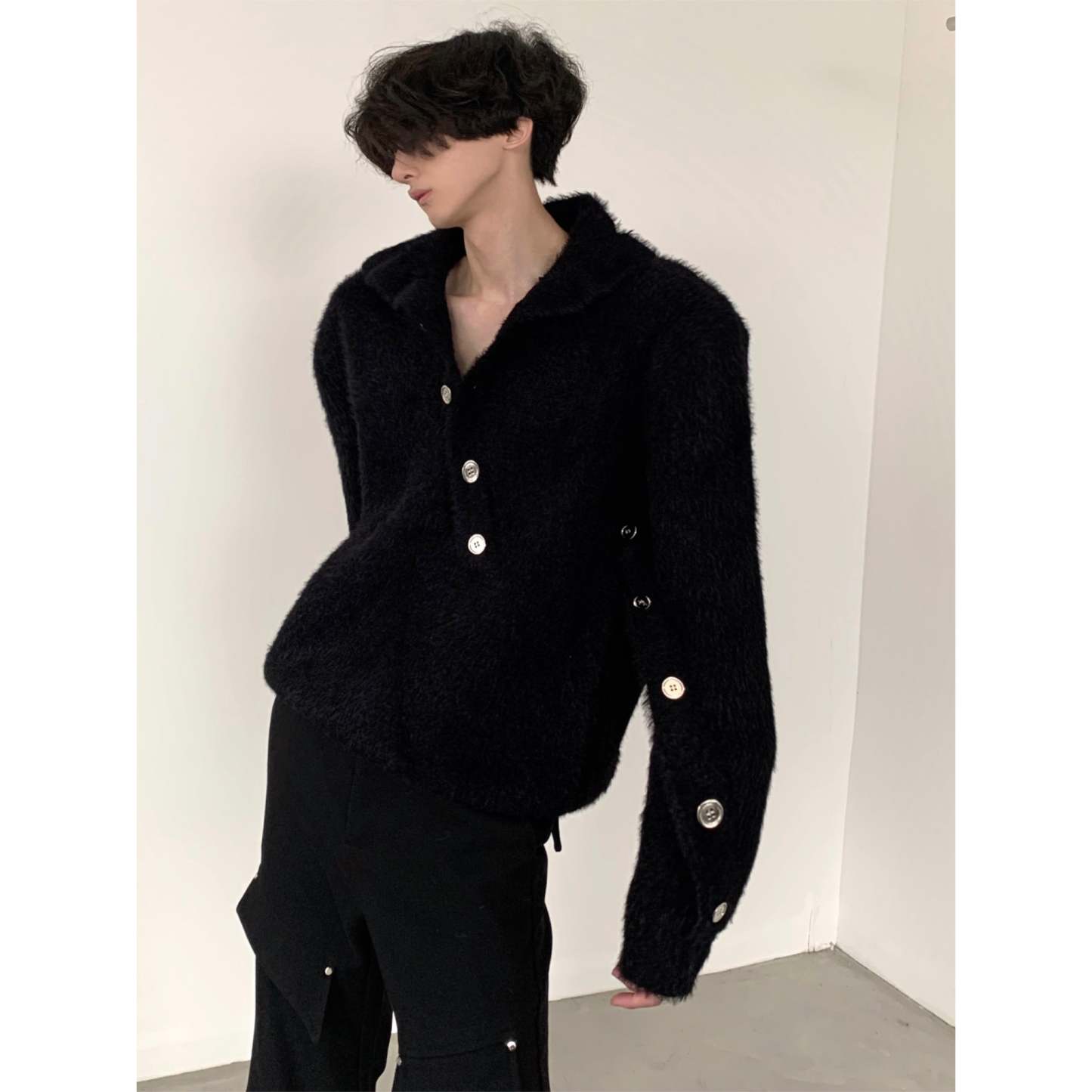 【23s December.】Curved Button Design Sweater-IYAMIUIO