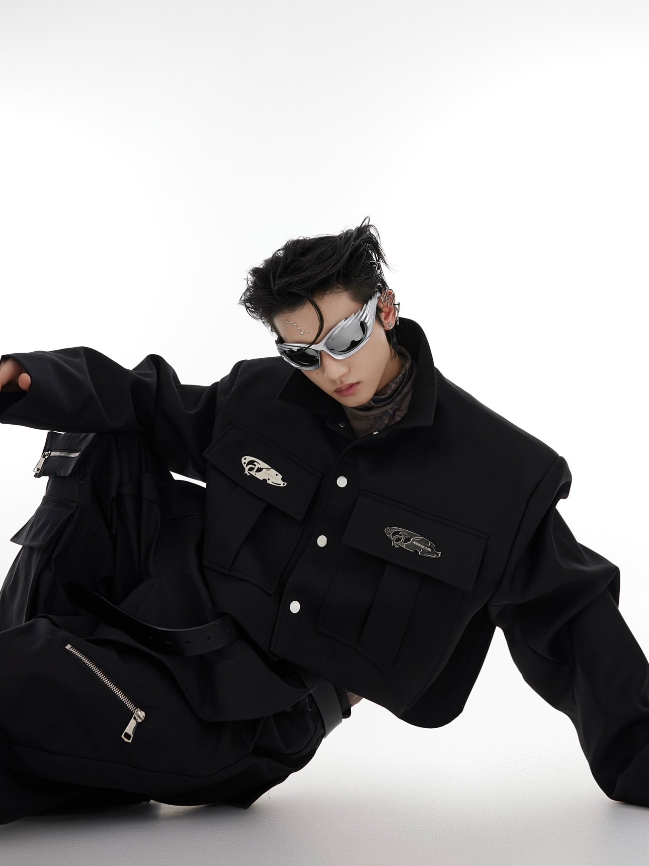 【23s August.】Oversized Paneled Cropped Jacket-IYAMIUIO