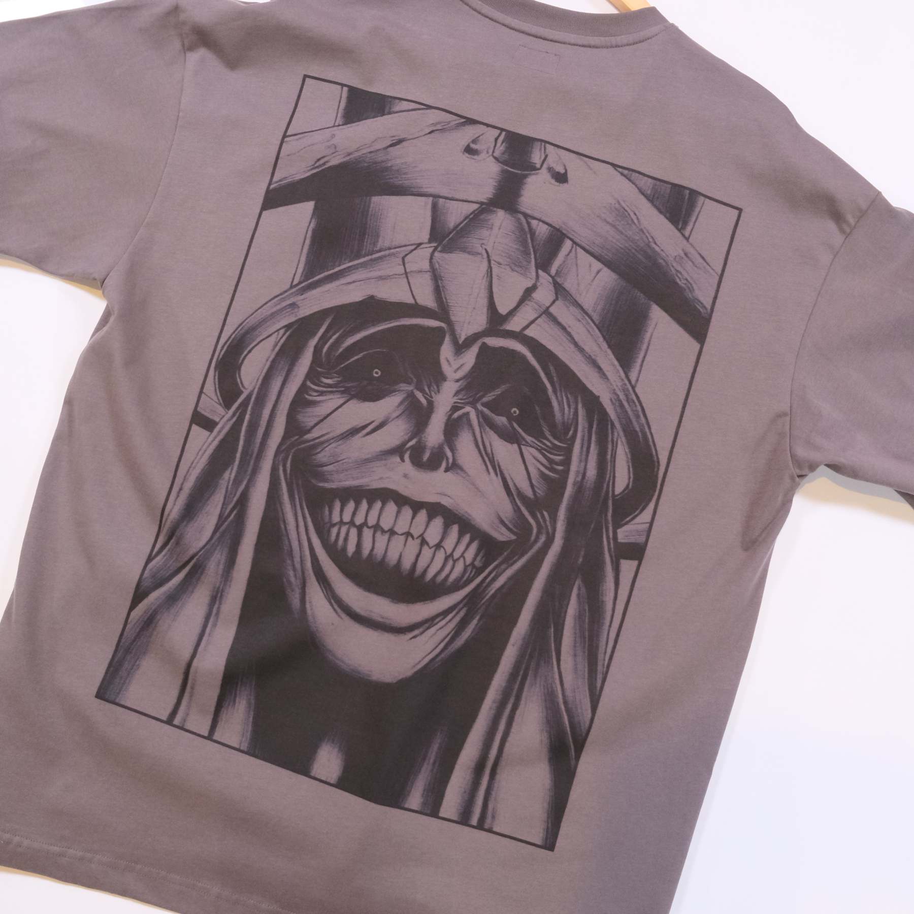 Solo LVL HAND DRAWN Tee-IYAMIUIO